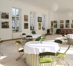 Salon de thé rénové du château de Bizy