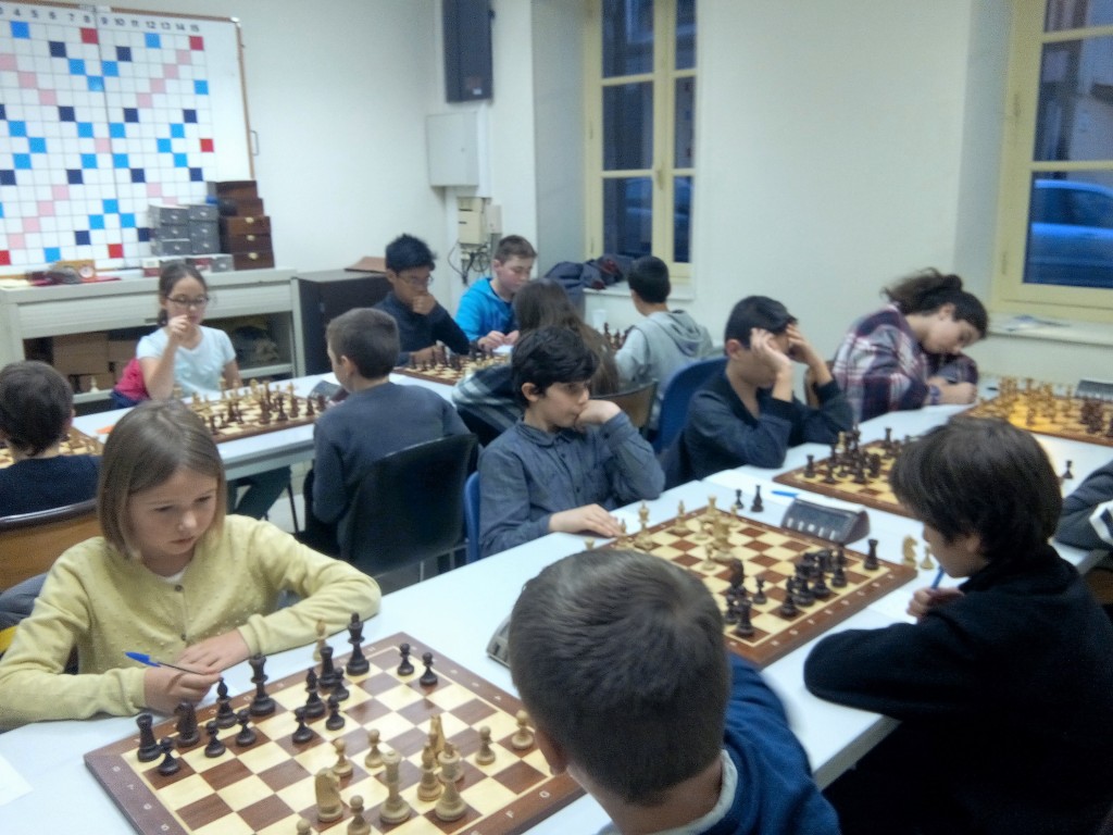 Recourant davantage au cerveau qu'aux muscles, les échecs sont pourtant bel et bien considérés comme un sport… Un sport, certes, mais surtout cérébral !