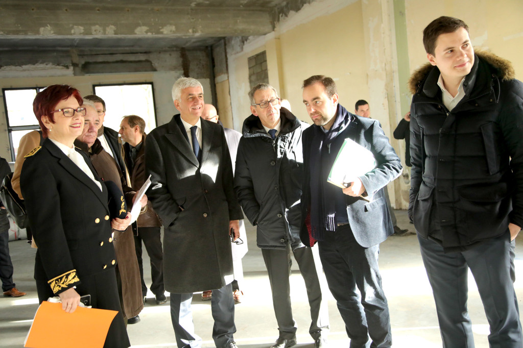 Sébastien Lecornu, Secrétaire d’État en charge de la Transition écologique et solidaire, Hervé Morin, Président de la Région Normandie et François Ouzilleau, Maire de Vernon, se sont rendus le 26 janvier au Campus de l’Espace 