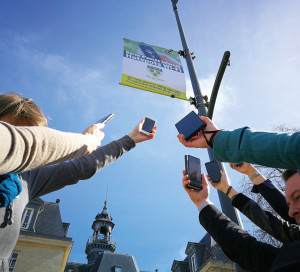 La ville a mis en place plusieurs accès Wi-Fi gratuits : aux alentours de l’hôtel de ville, à l’Office de tourisme, sur les berges de Seine. Le parcours de la Seine à vélo sera lui aussi connecté.