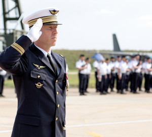 Colonel David Desjardins Commandant de la base aérienne 105