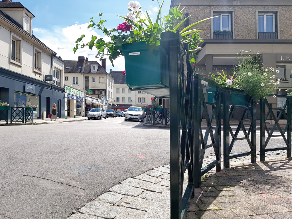 Le projet de réaménagement du centre-ville en cours profitera du programme.