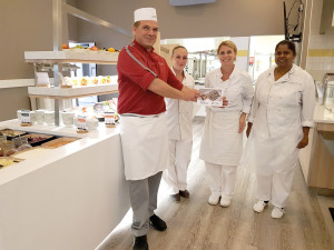 Plateaux de l’espace et soucoupes volantes