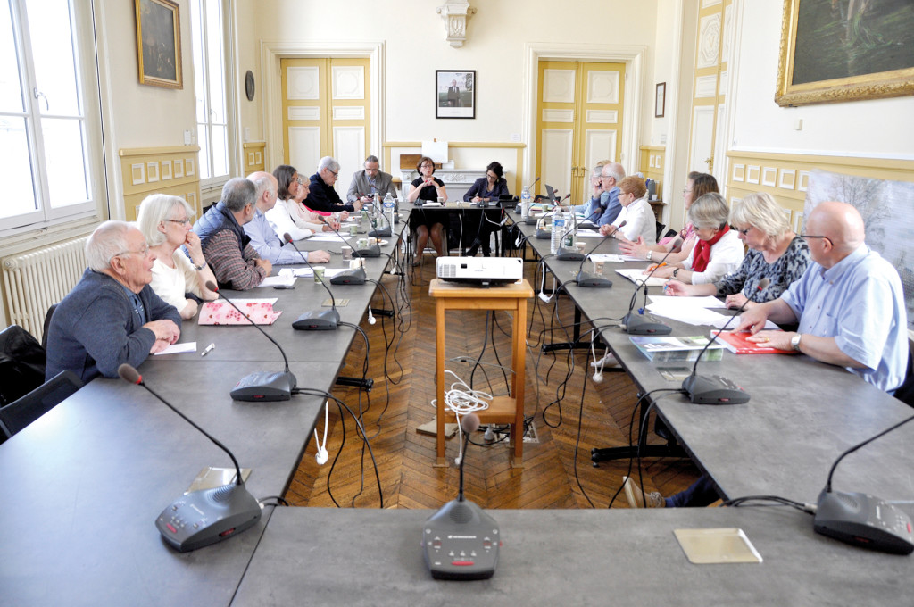 On prépare la Semaine des Seniors !