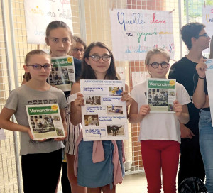 Les collégiens sont impliqués toute l’année dans des actions en faveur du développement durable. Ils récoltent, notamment, de nombreux déchets recyclables pour des associations. Pendant un mois, ils ont organisé un concours de collecte de bouchons. Les 4e2 sont arrivés en tête avec 33 kg. La totalité (103 kg) servira à financer un chien d’assistance pour handicapés.