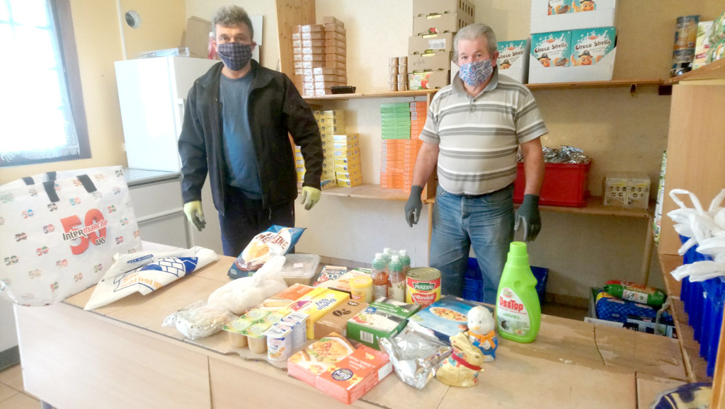 Des bénévoles toujours sur le pont malgré l’épidémie ! (photo : Solidarité Partage)