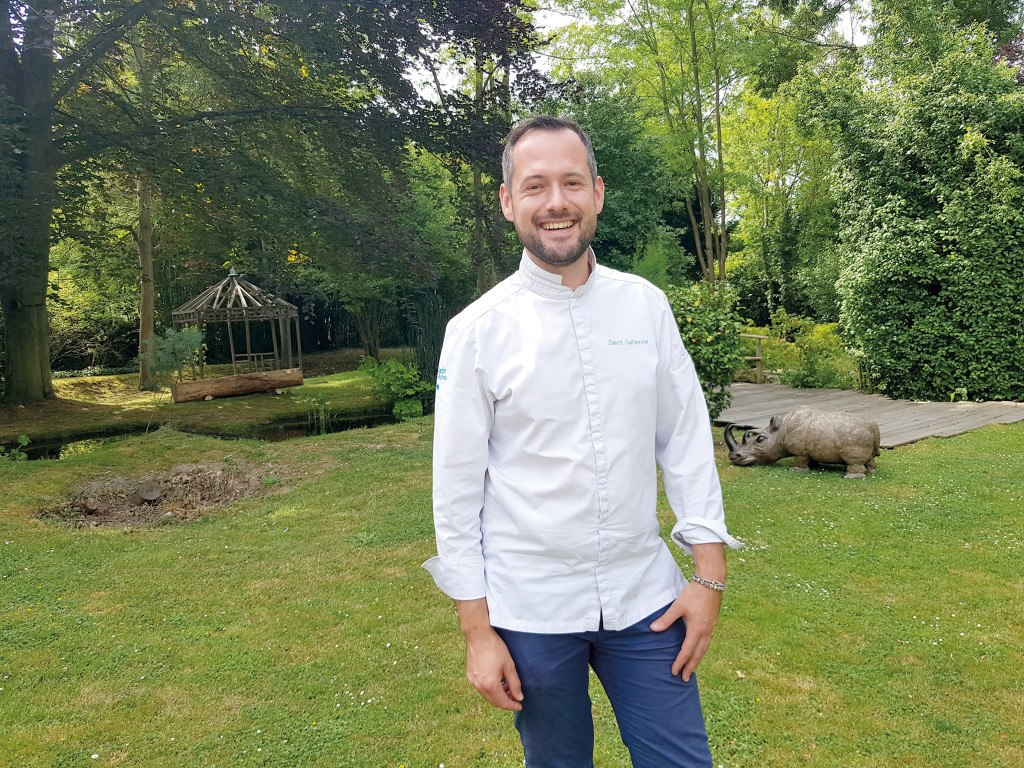 Participation à Top Chef, acquisition du Jardin des Plumes et mobilisation auprès des soignants, 2020 est l’année de tous les challenges pour le chef givernois David Gallienne.