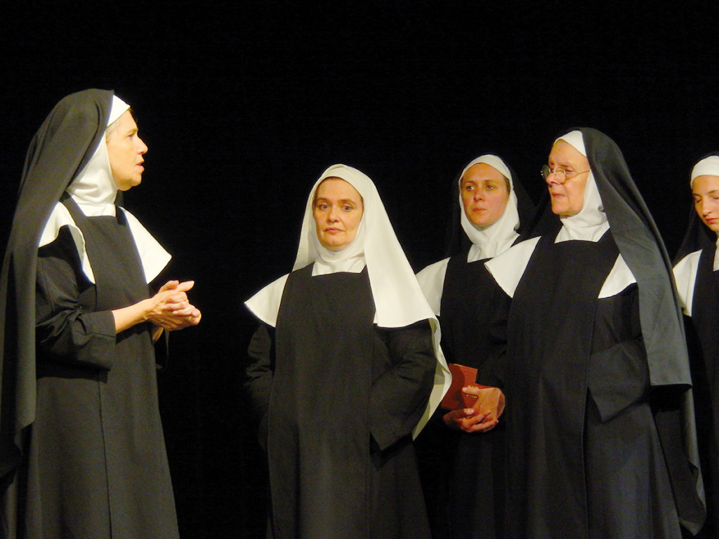 La Collégiale Notre-Dame devient, le temps de deux représentations, la scène de la pièce de Georges Bernanos « Dialogues des Carmélites ». Un événement organisé par la Fondation Vernon Patrimoine à l’occasion des Journées européennes du Patrimoine et dont les fonds seront intégralement mobilisés pour la sauvegarde du monument. vernon27.fr (réservation) Samedi 19 septembre à 21h Dimanche 20 septembre à 16h