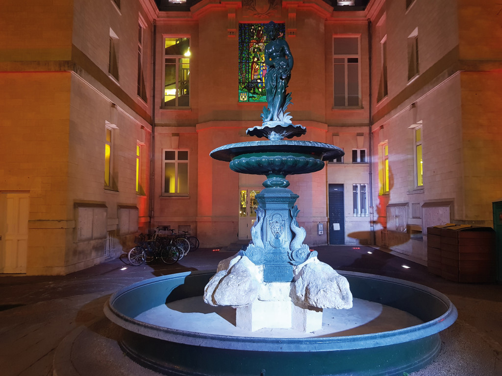 Fontaine Mairie Place Barette Travaux Chantier Rénovation