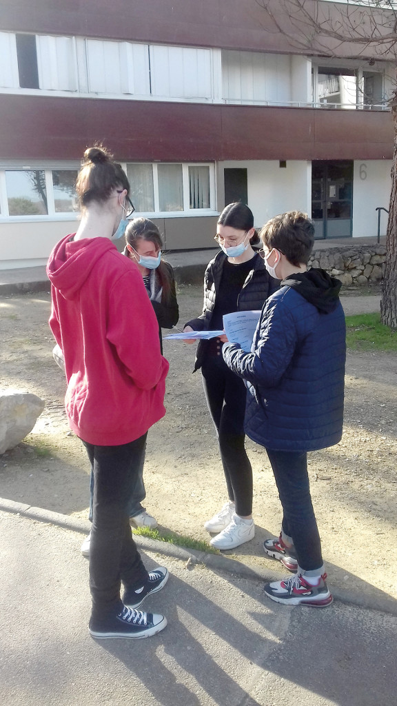Chantier Jeunes SNA Centres Sociaux Service Déchets Tri Sélectif Recyclage QPV Valmeux Boutardes