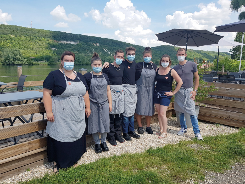 En Ville Crêperie Fleurs de Seine Nouvelle Formule Travaux Terrases