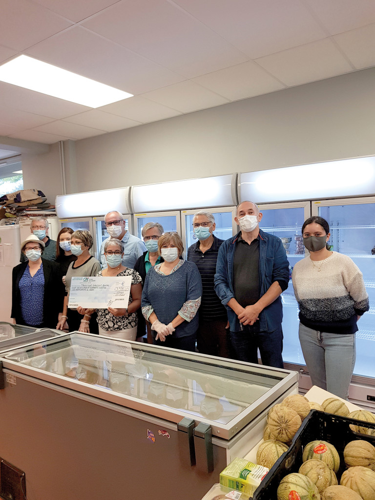 Asso Les Restos du Coeur Don Crédit Agricole Mairie Achat Frigo