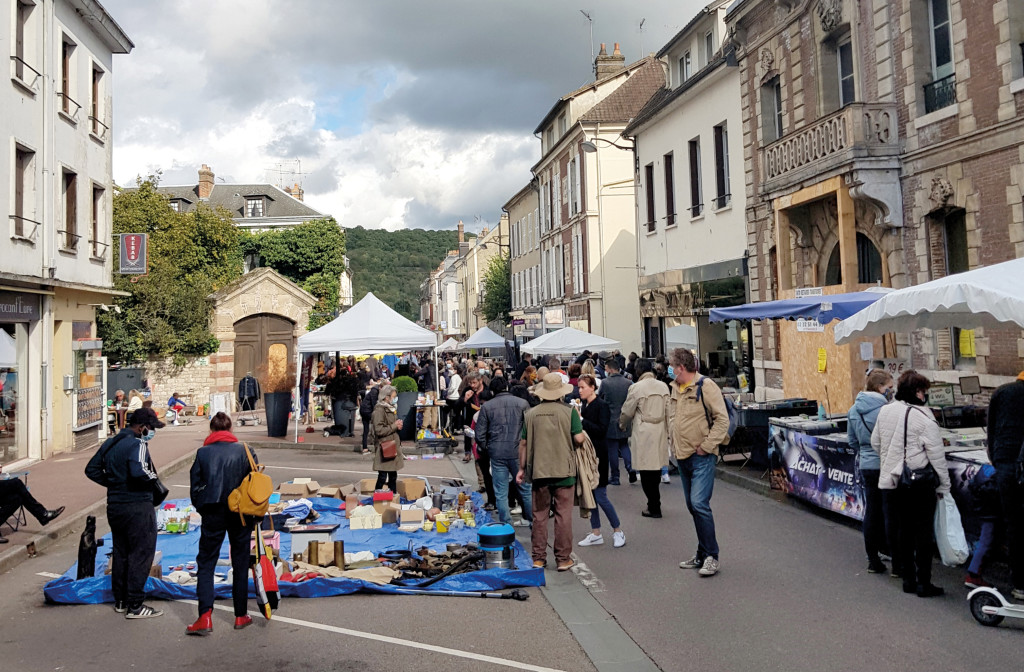 Grand Déballage Fête de la Bière Dimanche 3 octobre Evénementiel