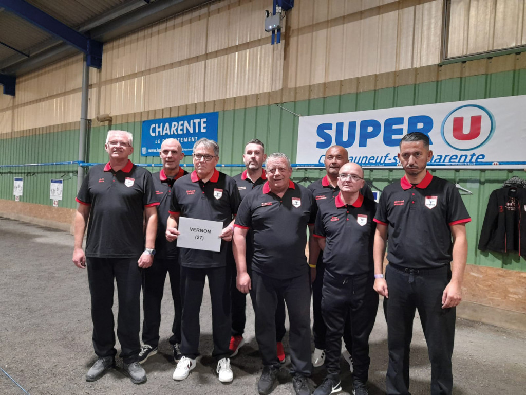 Sports Vernon Pétanque Championnats de France JEu provençal