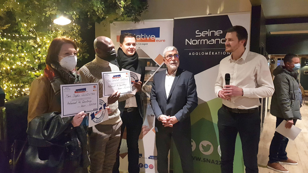 Initiative Eure Remise Diplômes SNA Dev Eco Belle Equipe