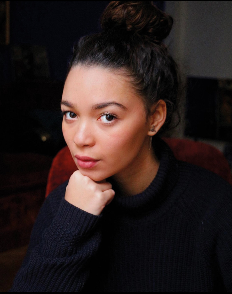 La Rencontre Alice Révérend Actrice Cinéma Série Netflix Emily in Paris