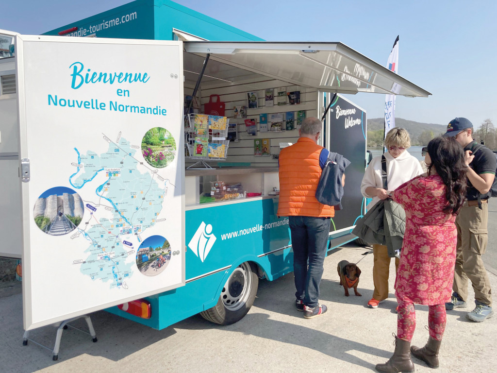 SNA Office de Tourisme Nouvelle Normandie Lancement BIT Mobile Camion