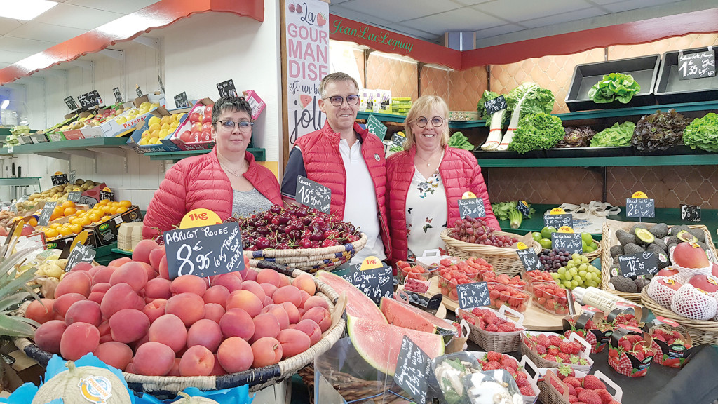 En Ville Changement Propriétaire Primeur Rue Sainte-Geneviève Au Marché de Provence
