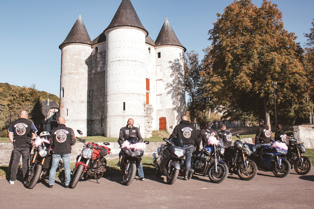 Assos Dark Wolf Association Motards Bikers Moto Solidarité Octobre Rose