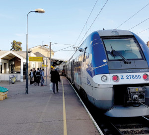 Billet Soutien François Ouzilleau Navetteurs SNCF Suppression Arrêts Mantes