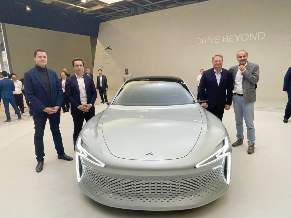 Mondial de l_Automobile 2022 Visite Elus Hopium Machina Développement économique