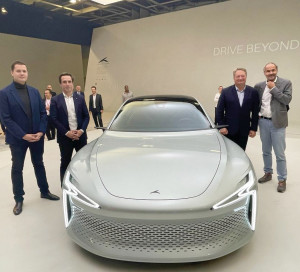Mondial de l_Automobile 2022 Visite Elus Hopium Machina Développement économique