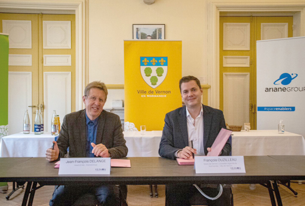 Signature Convention Mairie ArianeGroup Villes Ariane Présidence CVA