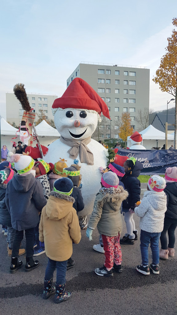 Grand Angle Vernon Scintille Noël Vallon Saint-Michel Boutardes QPV Ecoles