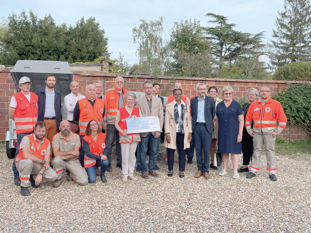 La Croix Rouge Française Dons Crédit Agricole Matériel d_urgence Solidarité