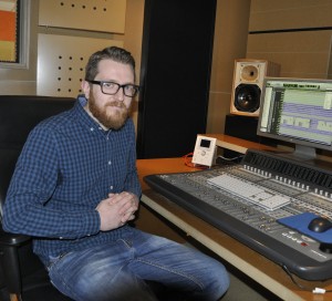 Un régisseur professionnel et du matériel de pointe sont mis à disposition des musiciens.