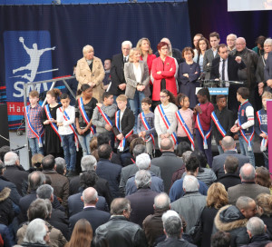 Le 27 janvier dernier, la cérémonie des vœux s’est déroulée devant 1200 Vernonnais venus encourager l’équipe municipale et recueillir un bilan de leurs actions.Sébastien Lecornu a conclu son discours avec un mot plus personnel sur son engagement pour sa ville : « Je vous avais dit qu’en votant pour un jeune, Vernon bougerait ! Aujourd’hui, Vernon bouge ! Nous ne voulons être jugés que là-dessus. »