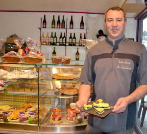 Le macaron en V... Une création inédite à retrouver en boutique !