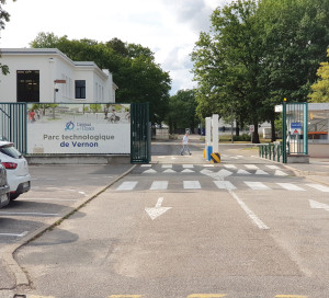 Grands groupes industriels, élèves ingénieurs et petits ou moyennes entreprises cohabitent dorénavant au Campus de l’Espace.