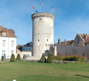 Plein feu sur la Tour des Archives