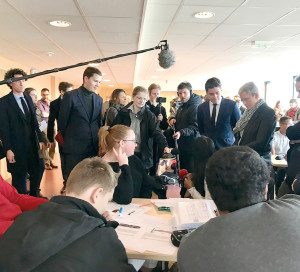 Service national universel Les ministres en ambassadeurs à Cervantès