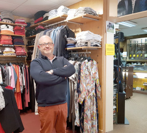 Pascal Laruelle peut compter sur 5 salariés spécialisés en armes, chasse ou en prêt-à-porter.