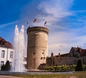 Vernon possède une nouvelle fontaine majestueuse.
