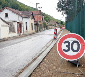 La requalification de la route de Giverny, débutée le 22 juin sous l’impulsion de Sébastien Lecornu et du Département de l’Eure, suit son cours.