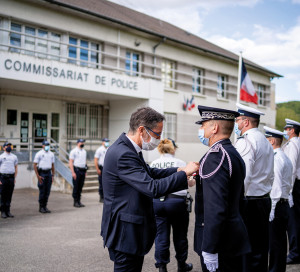 Commissariat Police Nationale Nouveaux Effectifs Décoration Sécurité