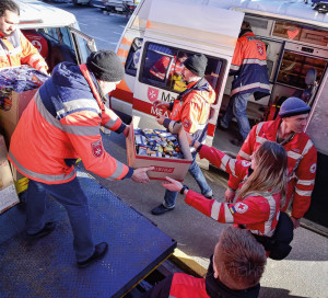 CD27 Aide d_urgence réfugiés guerre Ukraine Croix Rouge CICR