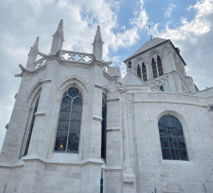 Entièrement nettoyé et restauré, le chevet a retrouvé ses couleurs d’antan.