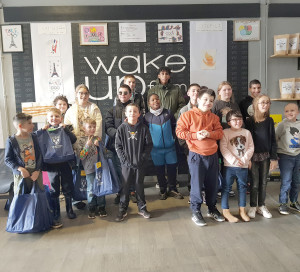 En ville Concours de Dessins Wake Up Form Les Fontaines