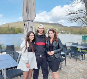 Le Choix de la Rédac La Base Ouverture Terrasse Printemps 2024 Bar Restaurant