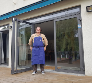 En Ville Nouveau restaurant blossom