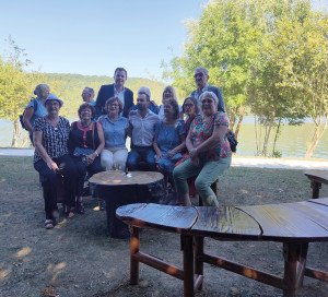 Article Vert Nouveau Banc Bord de Seniors CCAS La Lampe de Bois