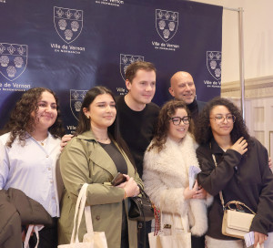 Cérémonie de la Citoyenneté Décembre 2025 Jeunes Carte électorale