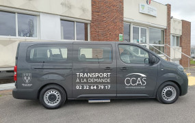 Nouveau Véhicule Electrique Transports à la Demande TAD-2